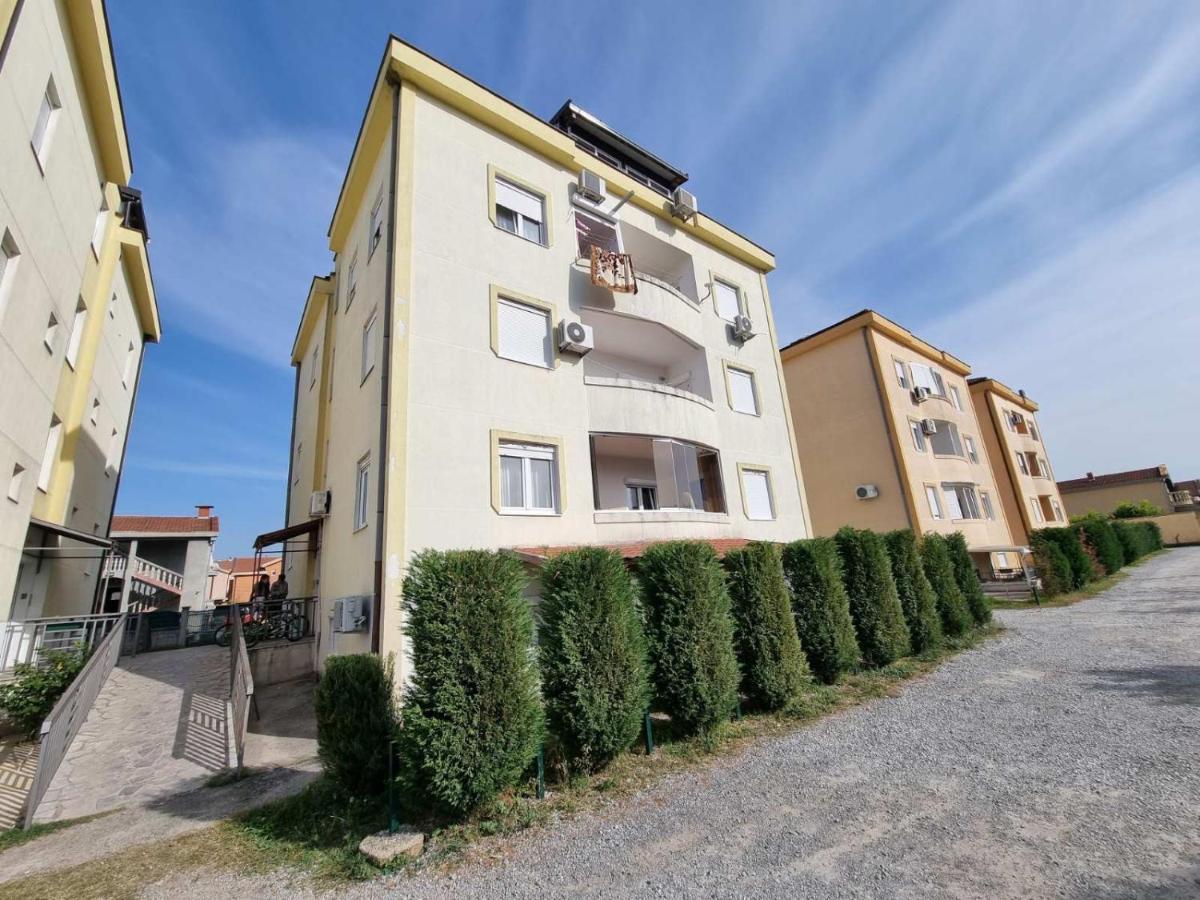 Apartment Stex *